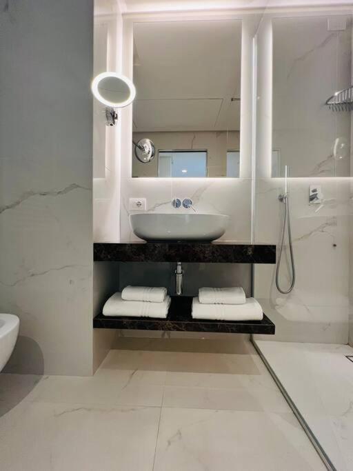 Piazza Affari Apartment - City Center Milano Dış mekan fotoğraf